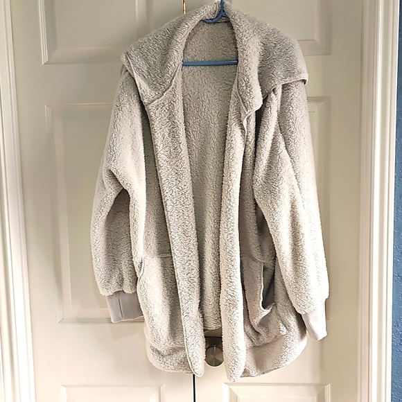 New Chicgal Fuzzy Hooded Open Front Sherpa Jacket Coat W Pockets 2XL Oatmeal - Picture 6 of 14